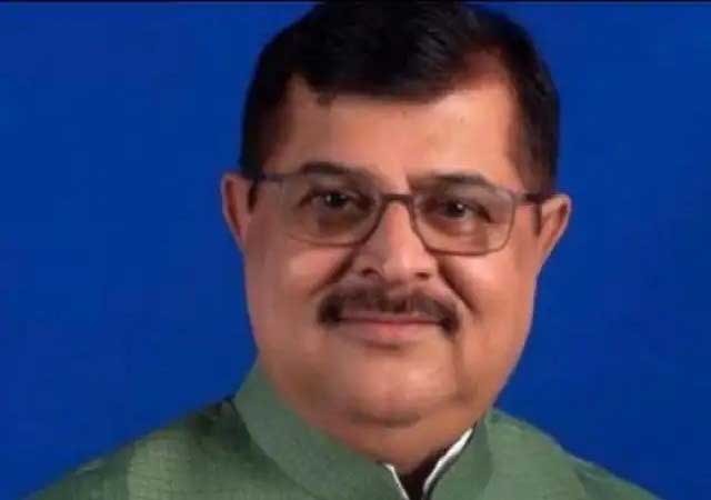 पूर्व मुख्यमंत्री बाबूलाल मरांडी के करीबी सुनील तिवारी और सिपाही सचिन पाठक पर SC-ST एक्ट के तहत मामला दर्ज