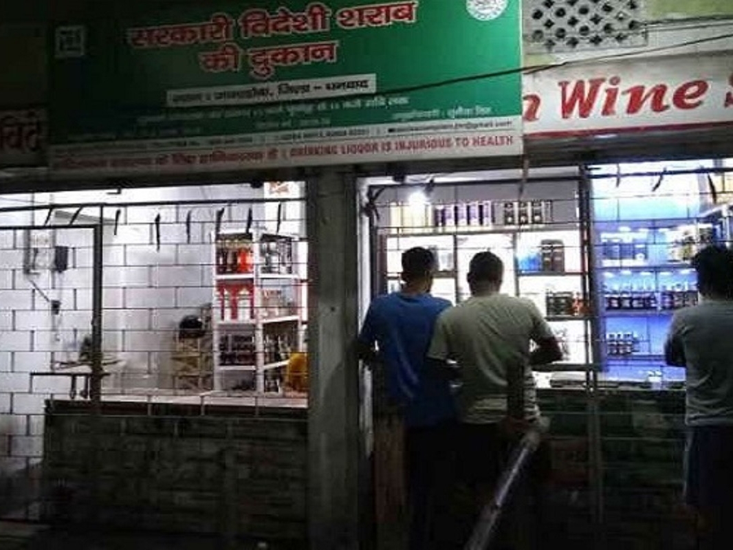 ‘ऊपर तक पैसा देना पड़ता है’: ठेकेदारों की सफाई या लूट का नया तरीका?